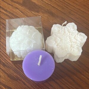 Lot of White and Purple Decorative Candles (3 candles)